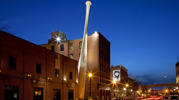 Hotels near Louisville Slugger Museum | Sheraton Louisville Hotels near Louisville Slugger Museum | Sheraton Louisville